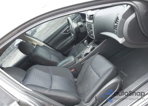 2016 Nissan Altima 2.5/2.5 S/2.5 Sl/2.5 Sr/2.5 Sv из США, поврежденный, VIN 1N4AL3AP9GN332112